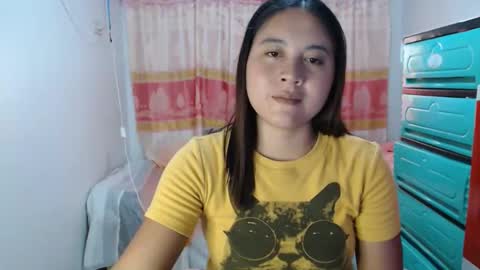 Snapshot of ursain_lyn chatting on March 2026 01:58:01 AM Lyn online show from March 2026 01:58:01 AM