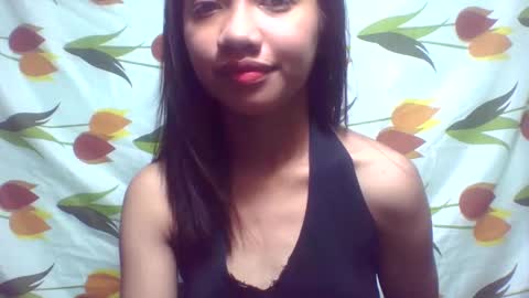 Snapshot of ursexydoll18 chatting on January 2025 01:53:02 AM Darlyn room online show from January 2025 01:53:02 AM