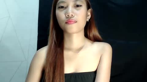 Snapshot of urskinny_girl chatting on January 2025 11:06:02 AM Jane online show from January 2025 11:06:02 AM
