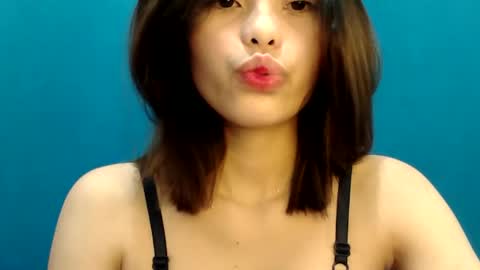 Snapshot of urskinny_girl chatting on September 2025 06:24:02 PM Jane online show from September 2025 06:24:02 PM