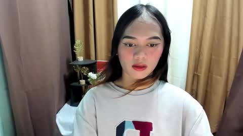 Snapshot of urslutty_mayie chatting on October 2025 10:14:01 AM urslutty_mayie online show from October 2025 10:14:01 AM