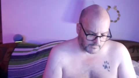 Snapshot of ursulet_us chatting on April 2026 12:44:02 AM Ursulet US online show from April 2026 12:44:02 AM