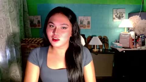 YOURGIRLCAMILLA online show from November 2025 04:05:01 AM