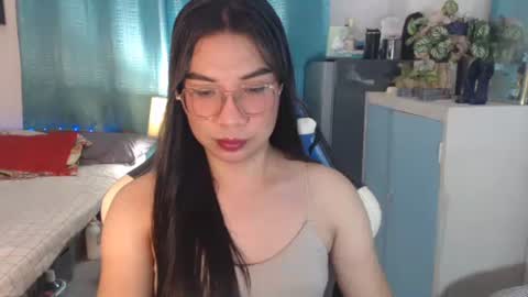 Snapshot of urwetasianprincessxx chatting on February 2026 11:18:01 AM Ashley Kate Mateo Gray online show from February 2026 11:18:01 AM
