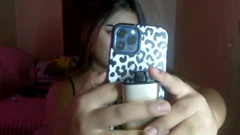 Snapshot of urwifematerial69_ chatting on May 2026 11:49:02 AM Bella Miles Olivia online show from May 2026 11:49:02 AM