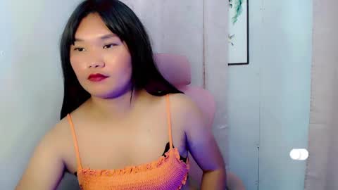 Snapshot of urwildpinayxxx chatting on December 2024 07:43:02 PM melody online show from December 2024 07:43:02 PM