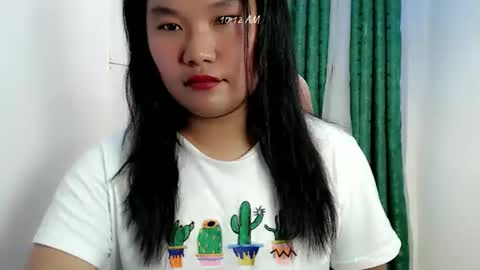 Snapshot of urwildpinayxxx chatting on September 2025 02:11:02 AM melody online show from September 2025 02:11:02 AM