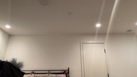 Snapshot of usablemale chatting on February 2026 01:59:02 AM P online show from February 2026 01:59:02 AM