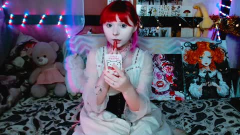 Snapshot of usagi_blush chatting on January 2025 04:39:01 PM Usagi Blush online show from January 2025 04:39:01 PM