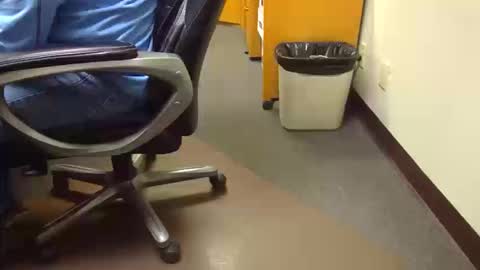 Snapshot of useemie chatting on October 2025 08:31:02 PM useemie online show from October 2025 08:31:02 PM