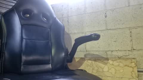 Snapshot of useme975 chatting on December 2024 07:20:01 PM useme975 online show from December 2024 07:20:01 PM