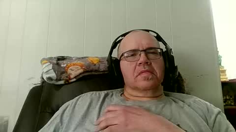 Snapshot of usstarr1 chatting on February 2026 03:10:01 PM usstarr1 online show from February 2026 03:10:01 PM