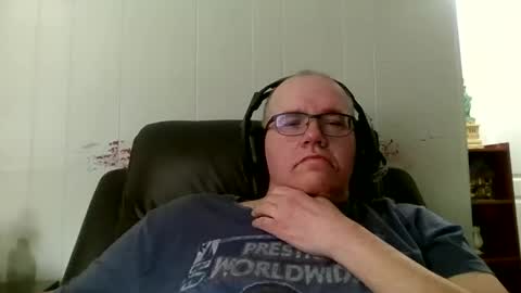 Snapshot of usstarr1 chatting on March 2026 05:31:01 PM usstarr1 online show from March 2026 05:31:01 PM