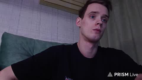 Snapshot of utem70 chatting on January 2026 03:23:01 AM Nick online show from January 2026 03:23:01 AM