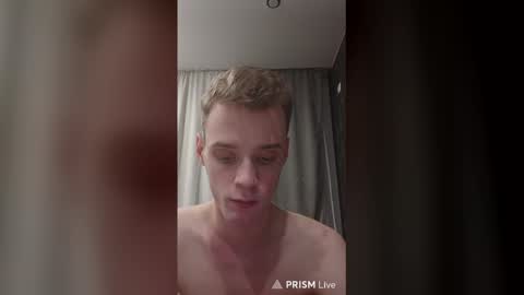 Snapshot of utem70 chatting on February 2026 05:08:01 PM Nick online show from February 2026 05:08:01 PM