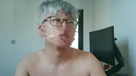 uuuffuu online show from November 2025 11:58:01 PM