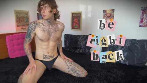 Snapshot of v1ctorwayne chatting on April 2026 02:50:02 AM v1ctorwayne online show from April 2026 02:50:02 AM