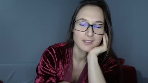 Valensiya online show from January 2025 06:56:02 PM