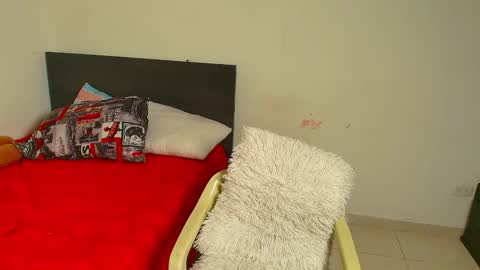 Snapshot of vaalerii_cutee chatting on November 2025 02:34:01 AM valeri and markk online show from November 2025 02:34:01 AM