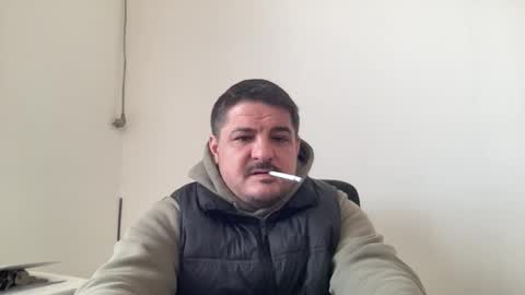 vaginalnik online show from November 2025 08:38:01 AM