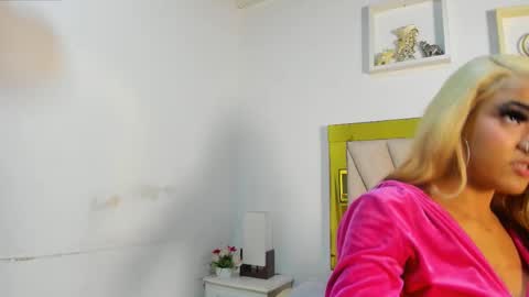 vahioleth  online show from November 2025 03:06:01 AM