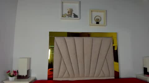 Snapshot of vahiolet_fuentes chatting on February 2026 03:15:01 AM vahioleth online show from February 2026 03:15:01 AM