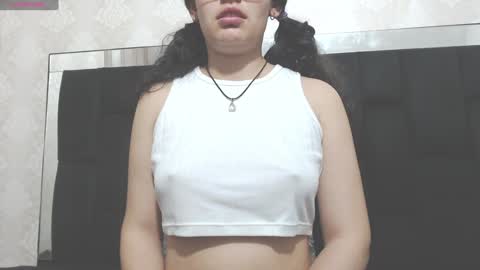 Vainilla online show from January 2025 05:37:01 AM