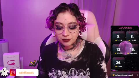 Snapshot of vainilla_l chatting on January 2025 03:00:02 AM Vainilla Independent model online show from January 2025 03:00:02 AM