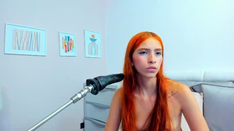 Snapshot of val_18 chatting on July 2026 04:11:01 PM VALE online show from July 2026 04:11:01 PM
