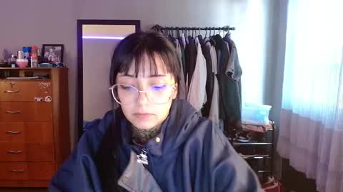 valentina online show from December 2025 01:20:01 PM