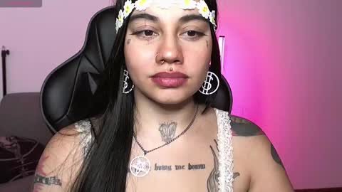 first of all... who are u online show from October 2025 08:14:01 AM