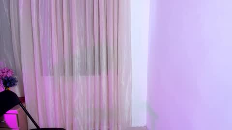 HI IM NEW online show from October 2025 01:29:02 PM