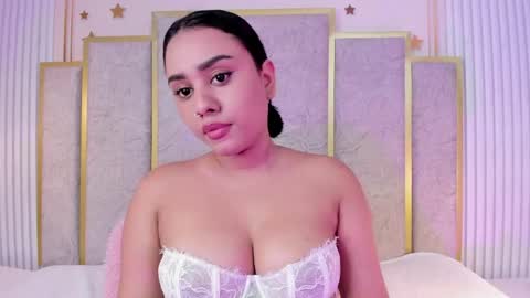 Valen  online show from May 2026 06:56:02 PM
