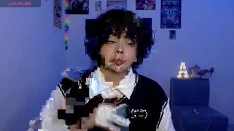 Snapshot of valenbeauty chatting on June 2026 02:13:02 AM valenbeauty online show from June 2026 02:13:02 AM
