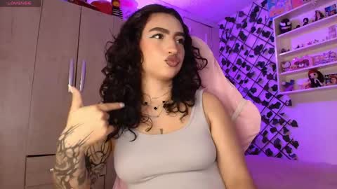 Snapshot of valenor_ chatting on June 2026 03:09:02 AM valentina online show from June 2026 03:09:02 AM