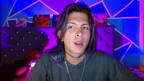 Snapshot of valentainn chatting on January 2026 07:27:01 PM valentin online show from January 2026 07:27:01 PM