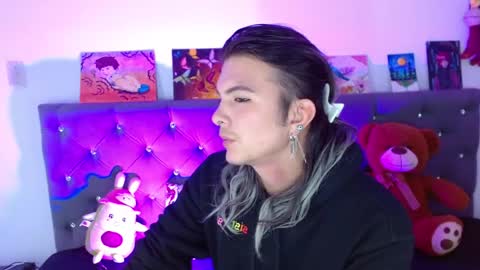 Snapshot of valentainn chatting on February 2026 09:00:02 PM valentin online show from February 2026 09:00:02 PM