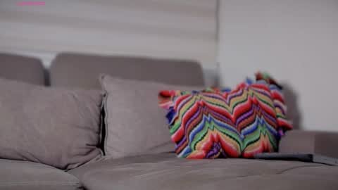 valenthinoking online show from November 2025 03:39:02 AM