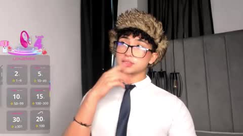 Snapshot of valentin0_3 chatting on October 2025 11:58:02 AM Valentin0 online show from October 2025 11:58:02 AM