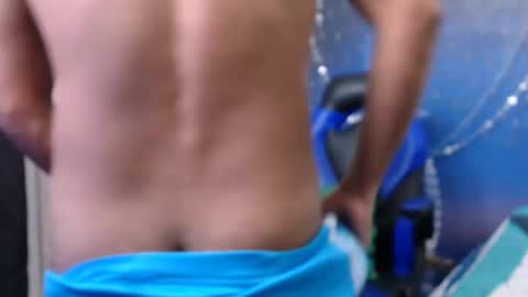 Snapshot of valentin_king7 chatting on December 2024 05:00:01 PM Valentine online show from December 2024 05:00:01 PM