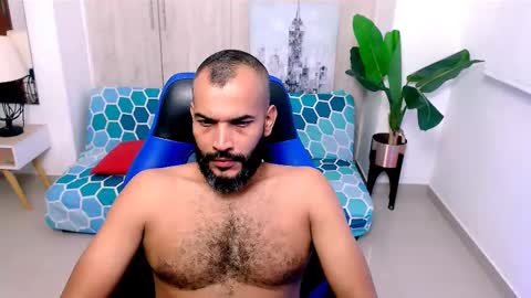 Snapshot of valentin_king7 chatting on December 2024 11:50:02 AM Valentine online show from December 2024 11:50:02 AM