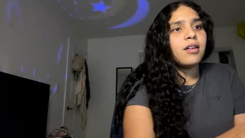 valentina614033 online show from January 2025 04:33:02 AM