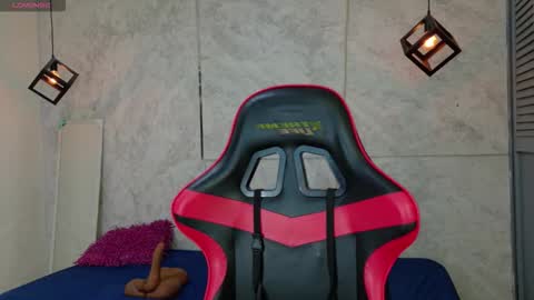 Valentina online show from March 2026 12:41:01 PM