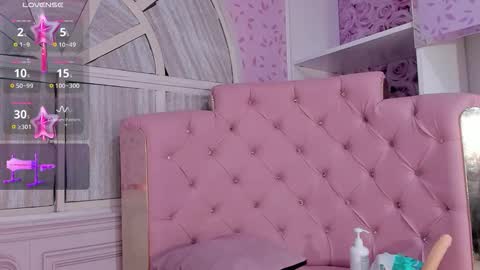Valentina online show from September 2025 08:25:02 AM