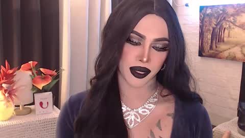 Amanda online show from September 2025 07:48:01 PM