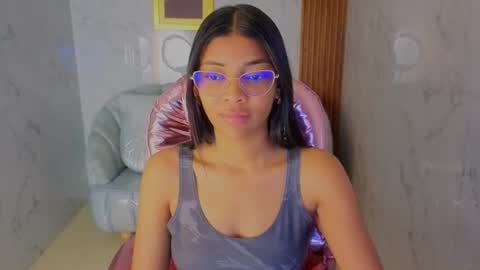 Snapshot of valentina_gomez_s chatting on June 2026 12:25:01 PM Valentina online show from June 2026 12:25:01 PM