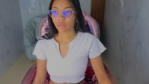 Snapshot of valentina_gomez_s chatting on June 2026 12:29:02 PM Valentina online show from June 2026 12:29:02 PM
