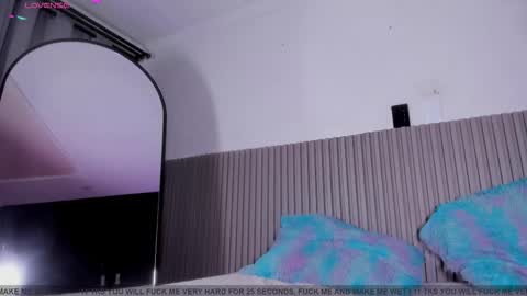 Valentina online show from March 2026 07:17:01 PM