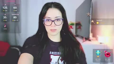 Snapshot of valentina_nappi96 chatting on February 2026 05:14:02 AM VALE online show from February 2026 05:14:02 AM