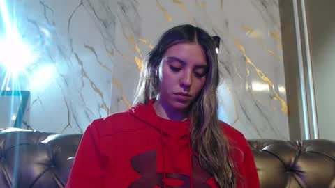 Valentina online show from October 2025 02:36:02 PM